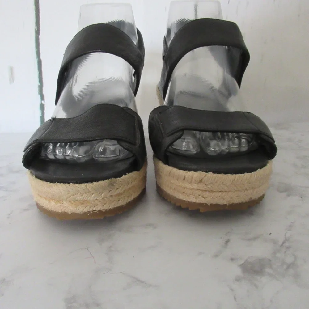 Eileen Fisher Sandals 8.5 Black Leather Wedge Espadrille Adjustable Ankle Strap